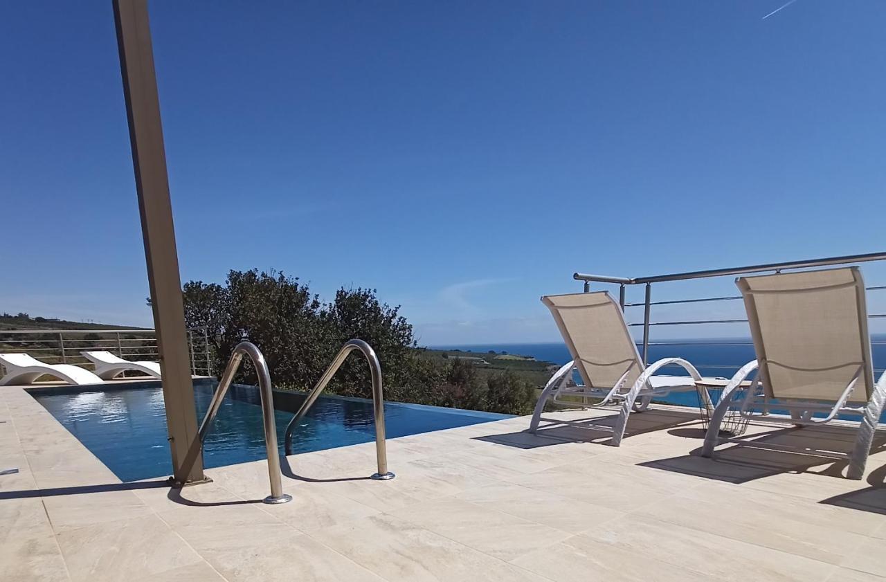 Villa Olive And Aloe