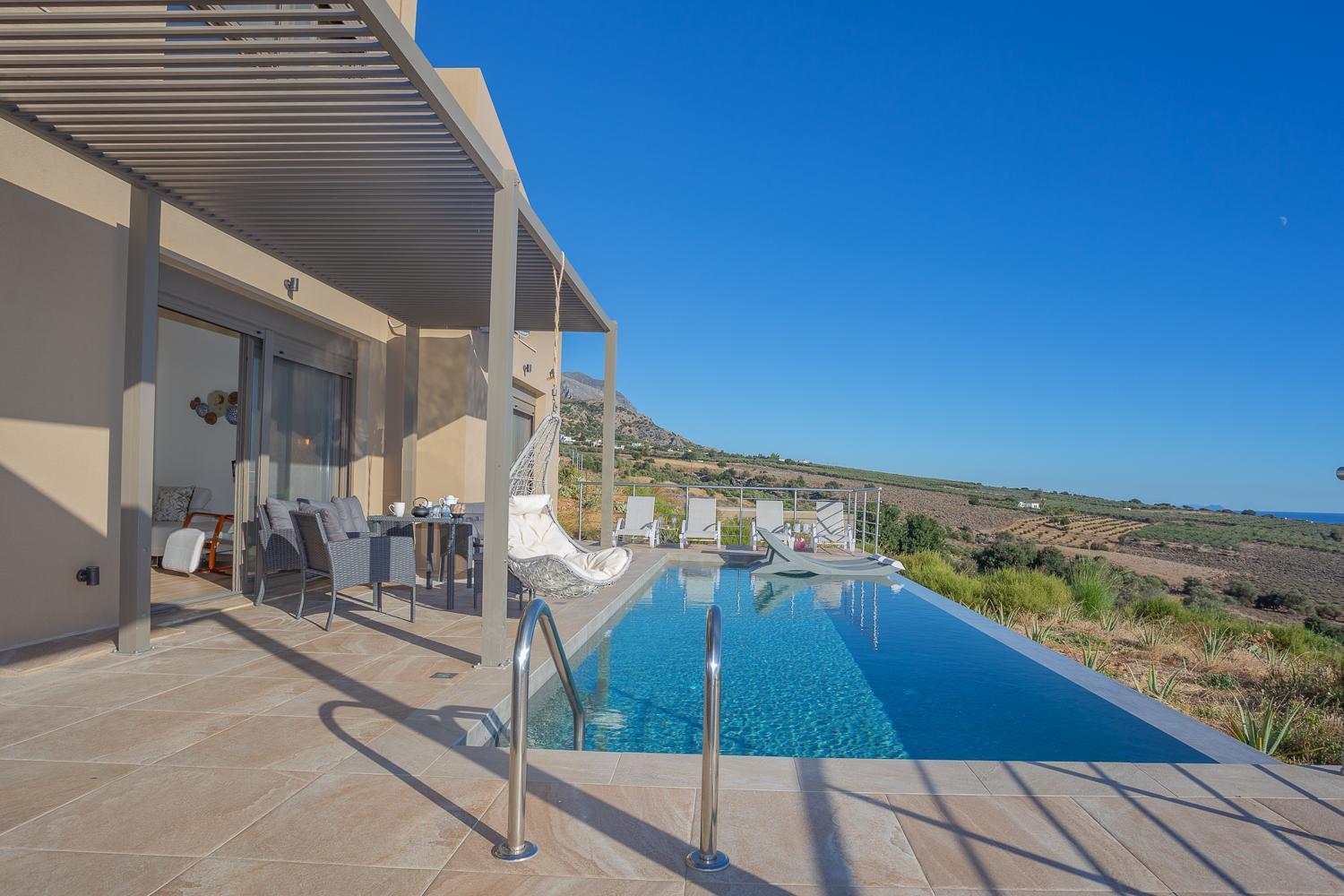 Villa Olive And Aloe